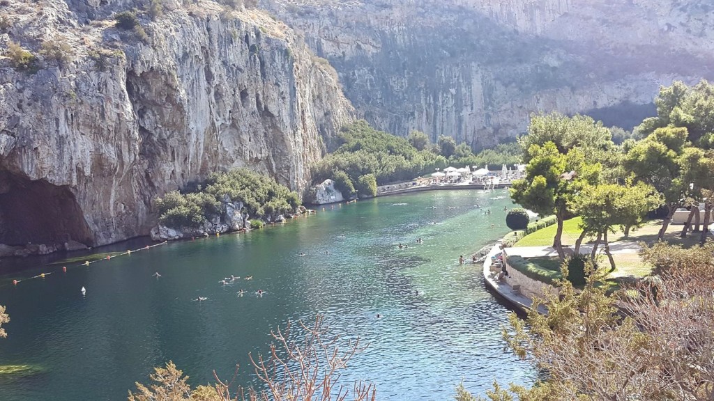 vouliagmeni_lake